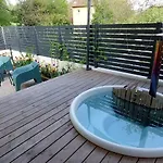Le Jardin Des Ecureuils Apartment Dijon