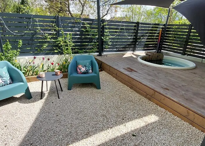 Le Jardin Des Ecureuils Дижон