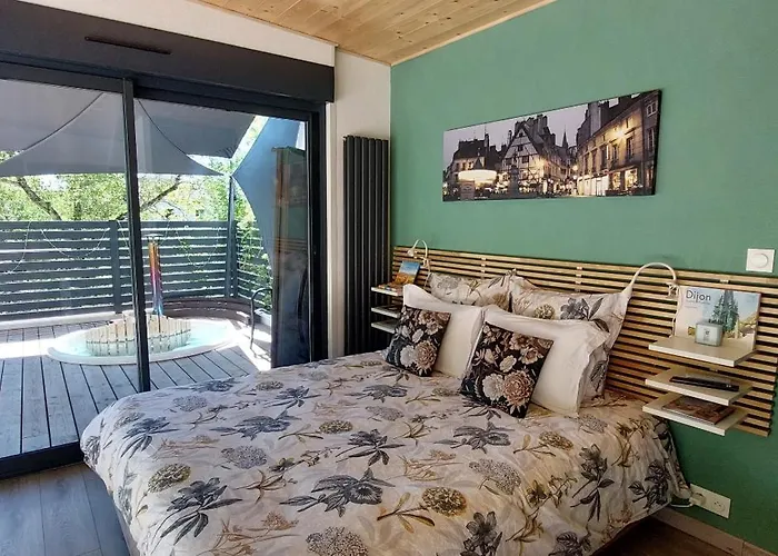 Le Jardin Des Ecureuils Apartament